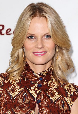 File:Joelle Carter.png