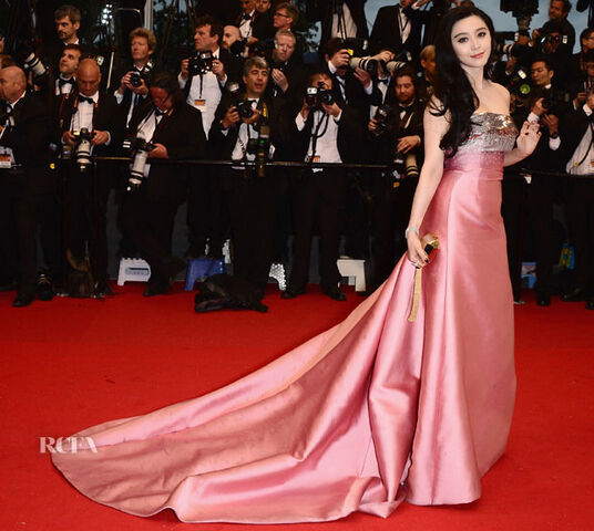 File:Fan-Bingbing-In-Louis-Vuitton-‘The-Great-Gatsby’-Premiere-Cannes-Film-Festival-Opening-Ceremony.jpg