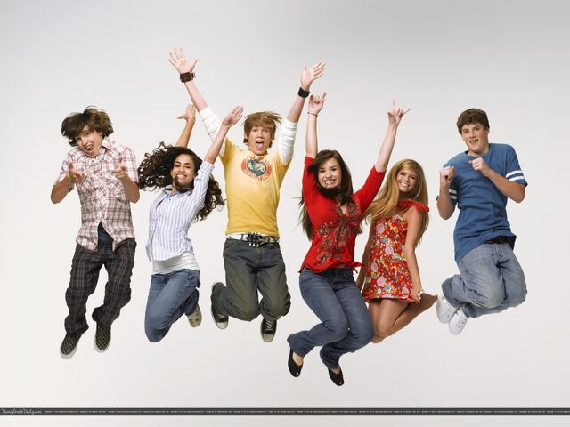 File:Demi-Lovato-As-The-Bell-Rings-promoshoot-2007-anichu90-16803582-2560-1920.jpg