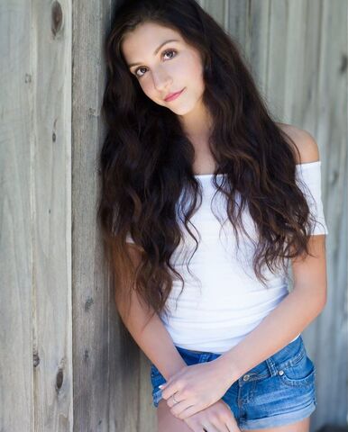 File:Tessa 2016 Headshot.jpg