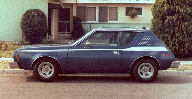 Plik:800px-1974 Gremlin.jpg