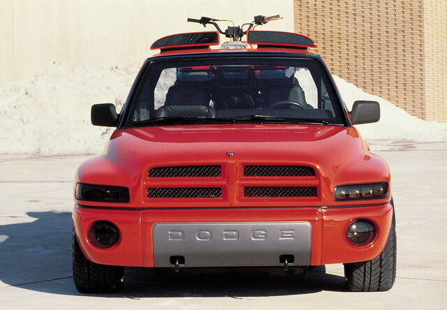 File:Dodge LRT (1990).jpg