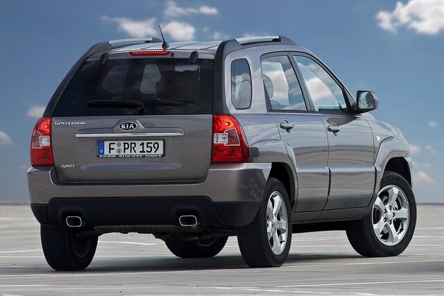 File:Kia-Sportage-CarScoop 4.jpg