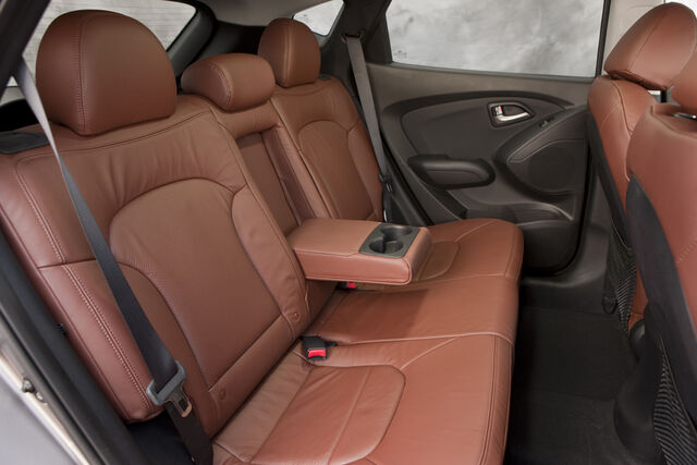 File:Hyundatucsonla 012.jpg