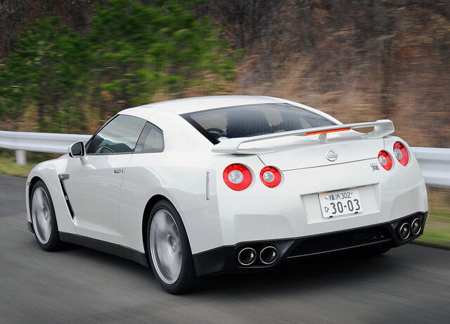 File:Nissan-GT-R 2008 18.jpg
