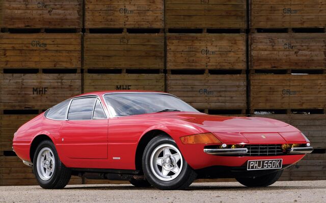 File:Ferrari-365-gtb4-daytona-06.jpg