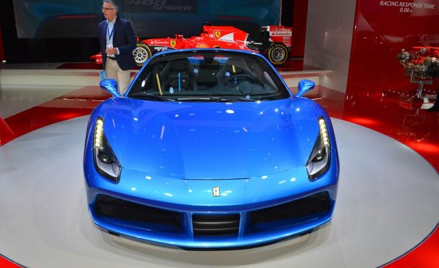 File:2016-Ferrari-488-Spider-1021-876x535.jpg