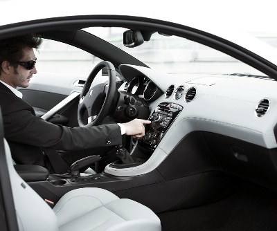 Peugeot-RCZ-16small