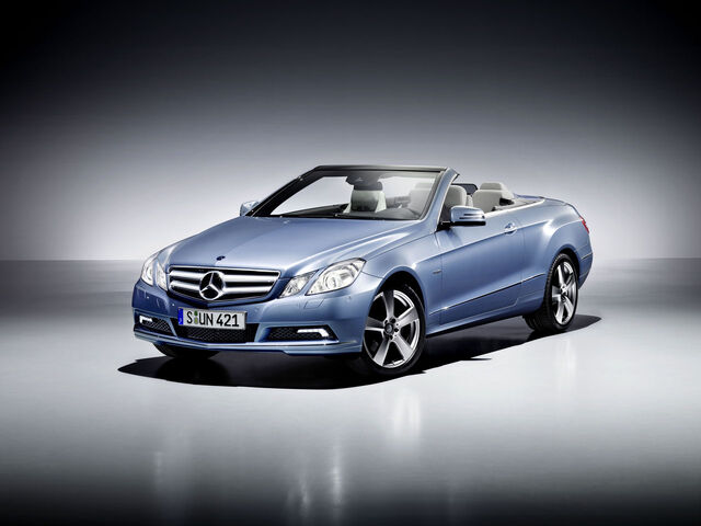 File:01-2010-mercedes-benz-e-class-cab.jpg