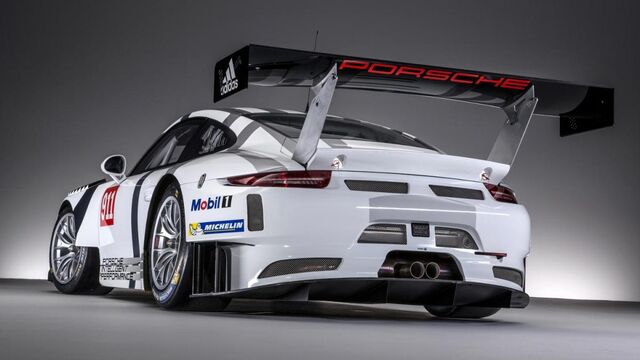 File:Gt3-r-rear-wing.jpg