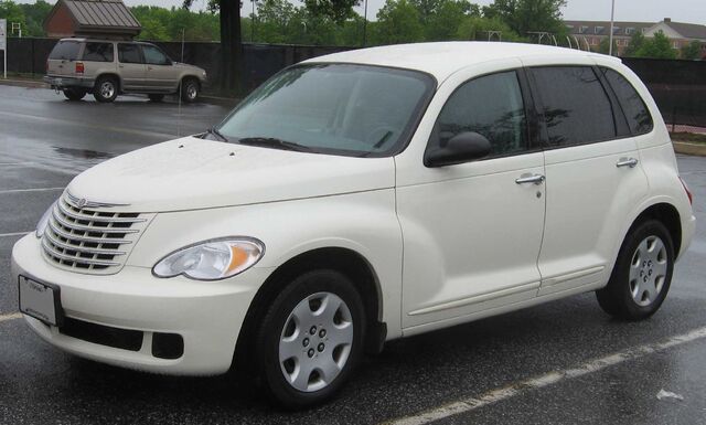 File:06-08 Chrysler PT Cruiser.jpg