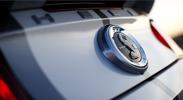 File:2010ShelbyGT500rear badge.jpg