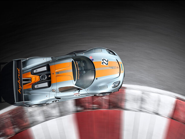 File:Porsche-918-RSR-18.jpg