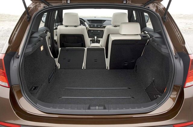 File:BMW-X1-27.jpg