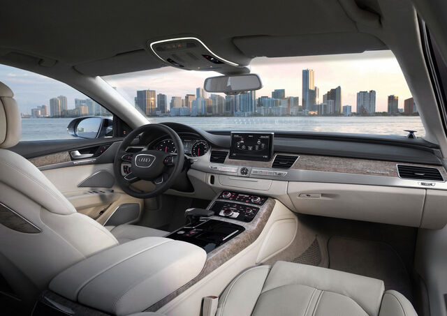 File:2011audia8042.jpg