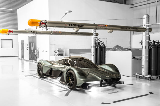 File:Aston Martin RB 001.jpeg