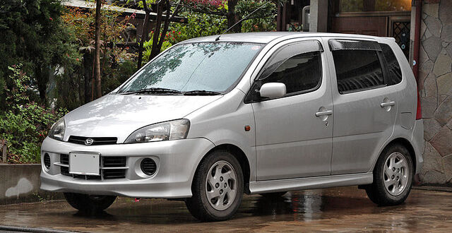 File:Daihatsu YRV.jpg