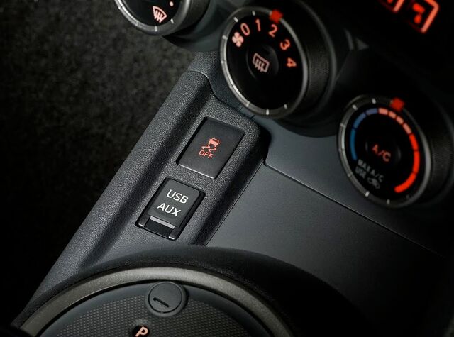 File:2011-Scion-tC-2.jpg