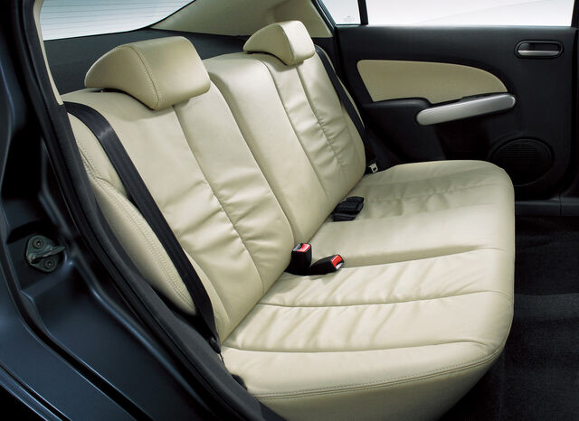 File:Mazda2 Demio sedan 002.jpg