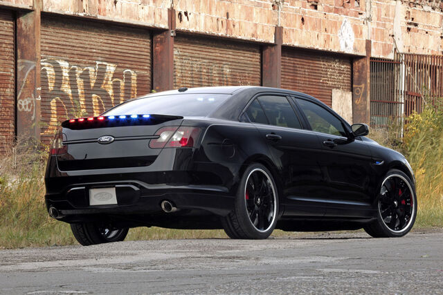 File:Ford-Taurus-Police-Interceptor-3.jpg