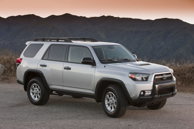 File:06-2010-4runner-trail.jpg