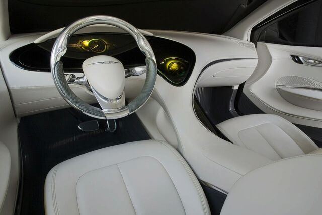File:Chrysler-200c-ev-concept---naias-2009 16.jpg
