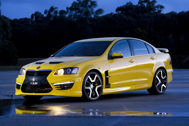 File:2011-HSV-Commodore-E3-7.jpg