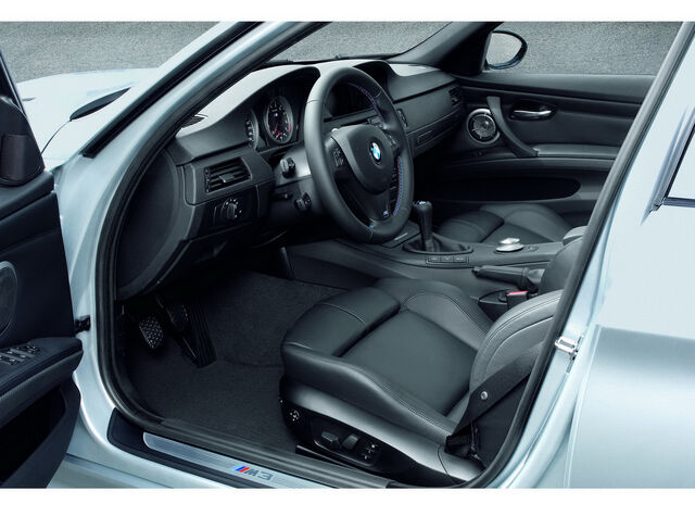 File:E90BMW M3 29.jpg