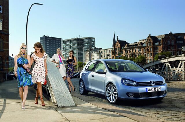 File:VW-Golf-VI-34.jpg