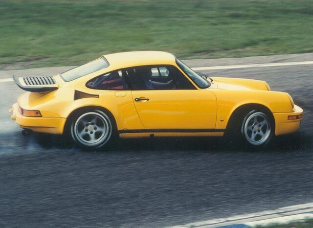 File:Ruf ctr yellowbird.jpg
