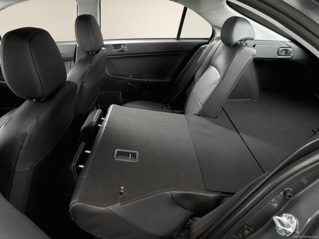 File:08 lancersportback.jpg