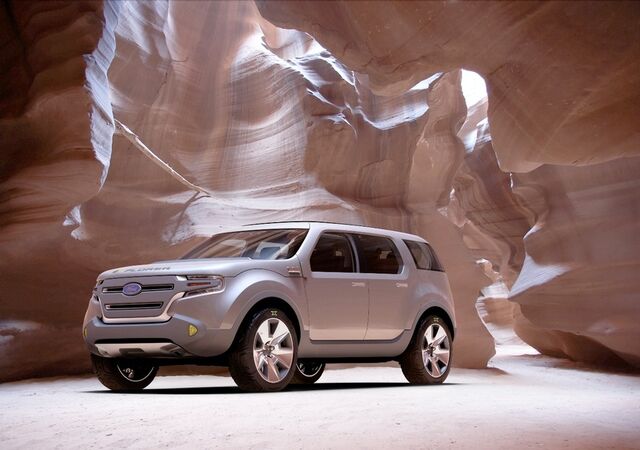 File:Ford Explorer America 1.jpg