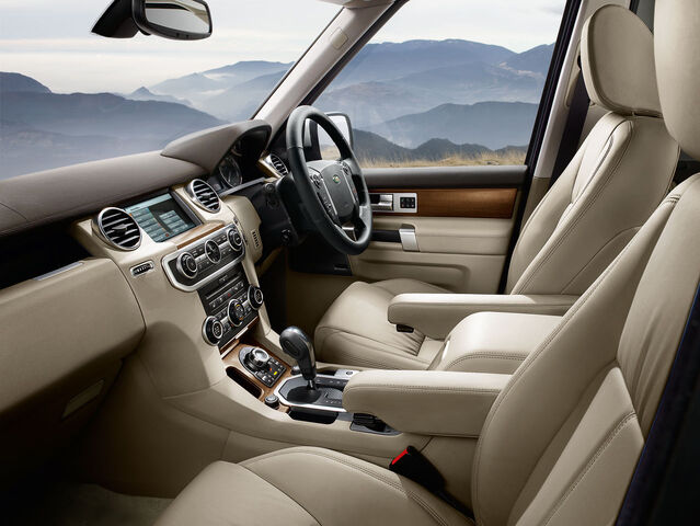 File:Lr4 1280 q.jpg