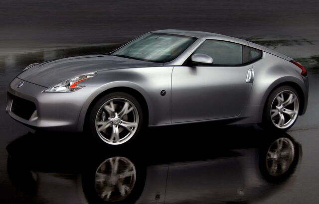 File:Nissan-370Z-1.jpg