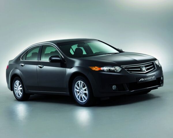 File:Honda Accord Euro 1.jpg