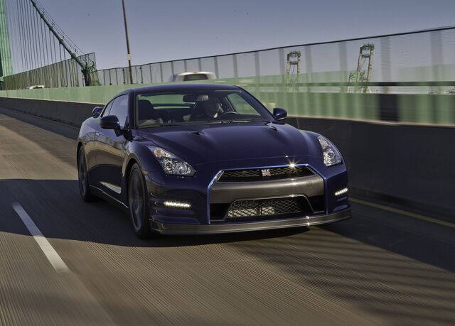 File:Nissan-gt-r 2011 9.jpg