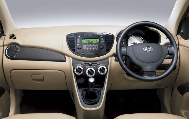 File:Carscoop 2008HYundai i10 3.jpg