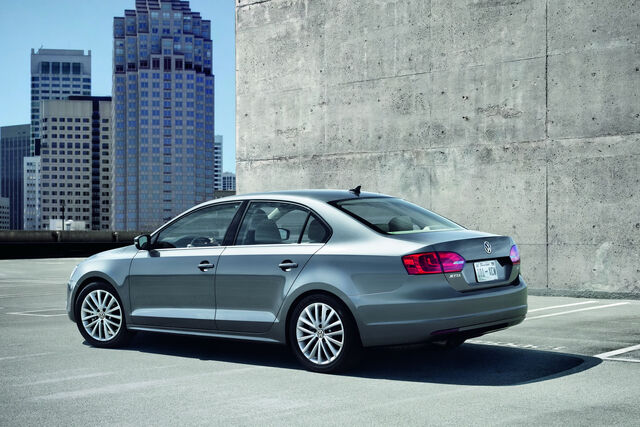 File:2011-Volkswagen-Jetta-3.jpg