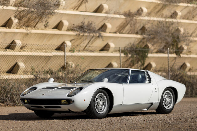 File:Lamborghini-Miura-LP400-S-by-Bertone-Front-Left-Three-Quarters.jpg