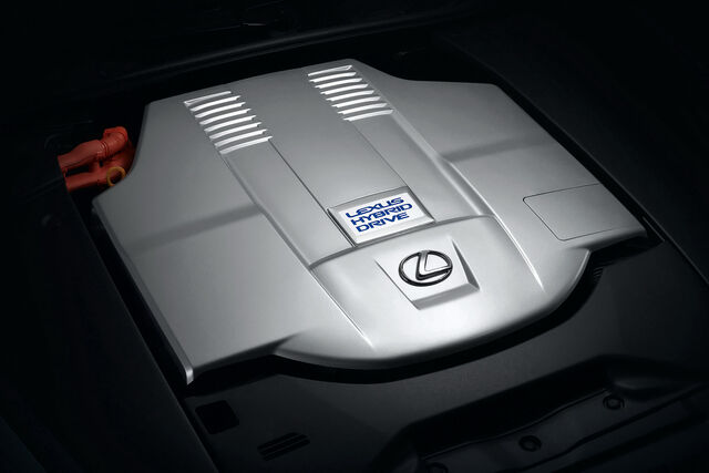 File:2010-Lexus-LS600h-7.jpg