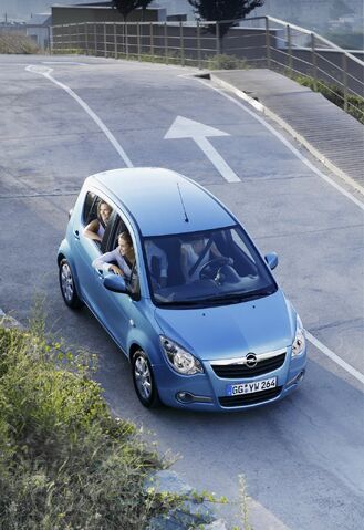 File:Carscoop Agila 2.jpg
