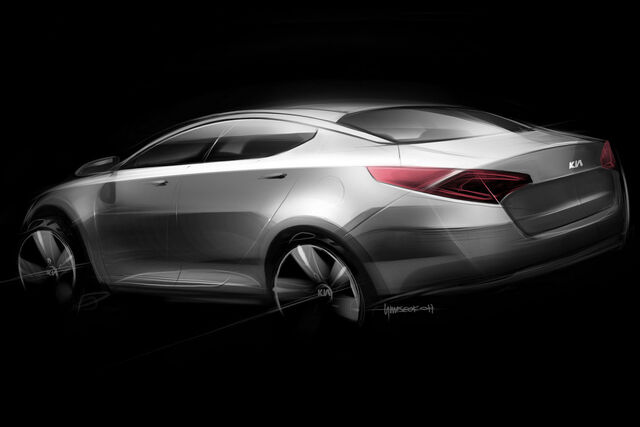 File:2011-Kia-Magentis2.jpg