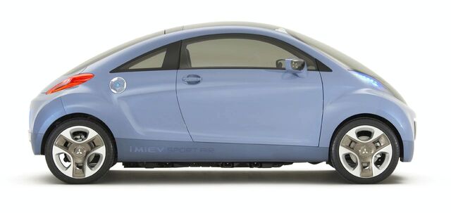 File:Mitsubishi-i-miev-prototype-and-i-miev-air-sport-concept 7.jpg