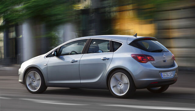 File:07-2010-opel-astra.jpg
