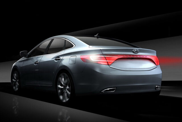 File:Hyundai-Azera-3.jpg