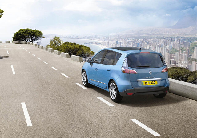 File:112012renaultscenic.jpg