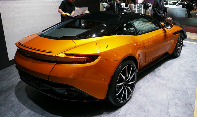 File:Aston-martin-db11-6.jpg