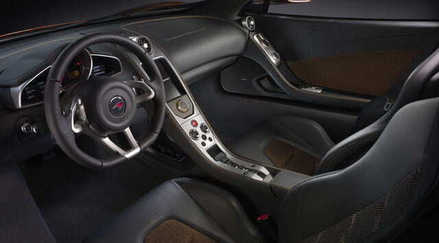 File:Mclarenp118.jpg