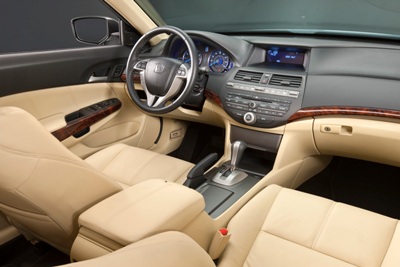 2010-honda-crosstour-interior -(1)small