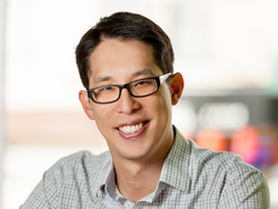 Gene Yang